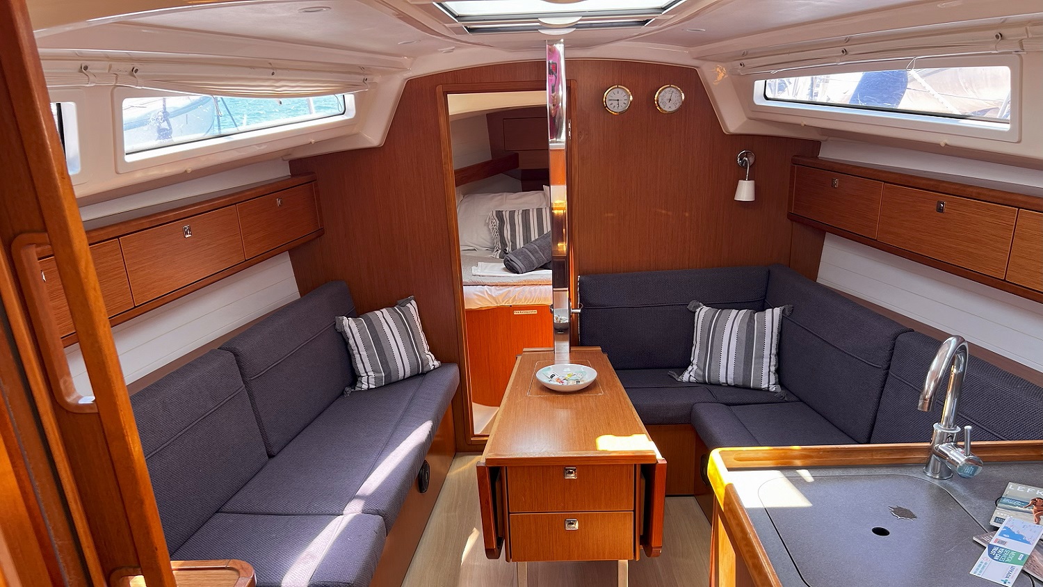 Bavaria Cruiser 33 "Brizo"